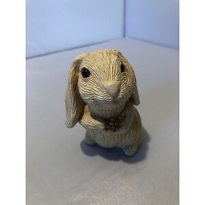 4" Resin Bunny‎ Rabbit Figure Realistic Eyes Holding Dried Flowers Easter Decor